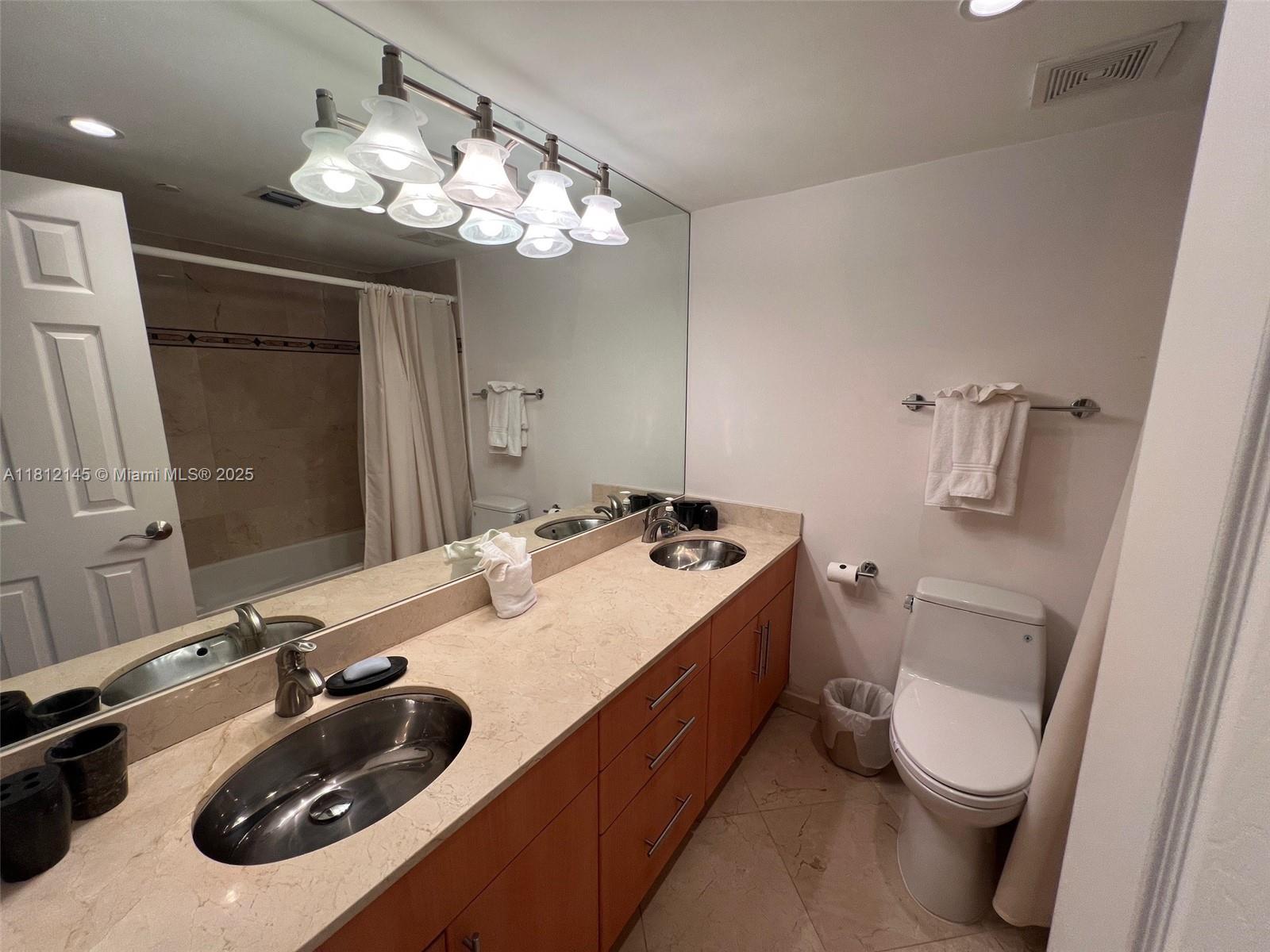 100 Lincoln Rd #848,Miami Beach, FL 33139