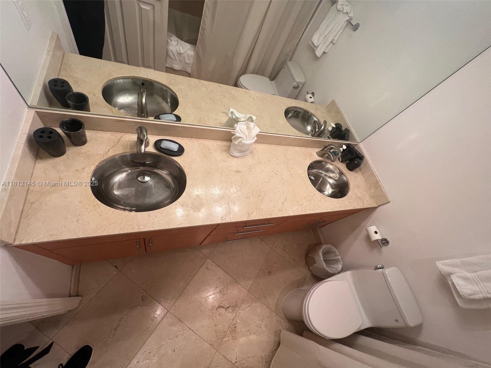 100 Lincoln Rd #848,Miami Beach, FL 33139