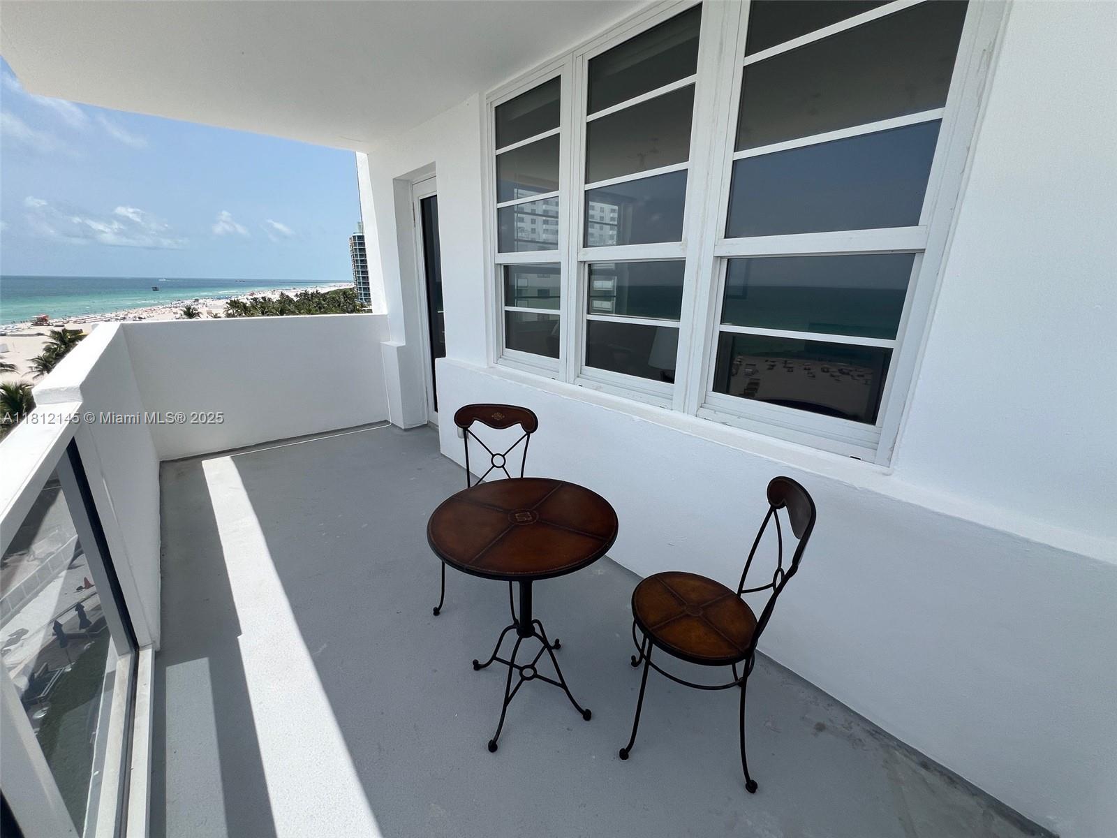 100 Lincoln Rd #848,Miami Beach, FL 33139