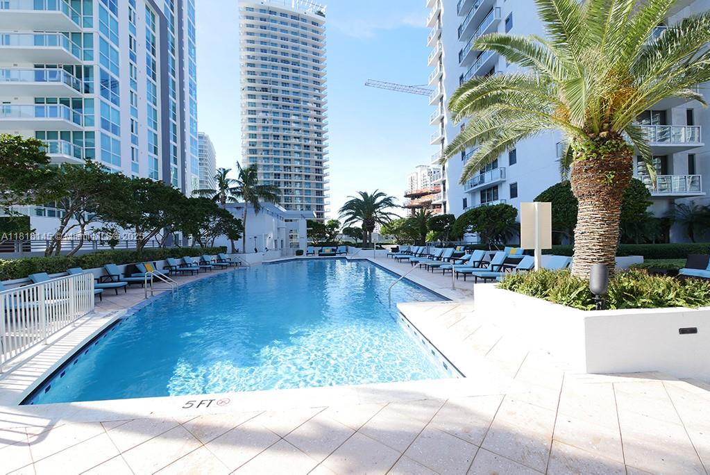 image 1060 Brickell11