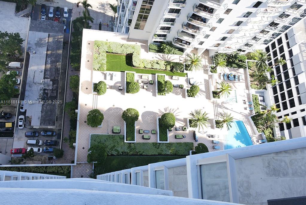 image 1060 Brickell12