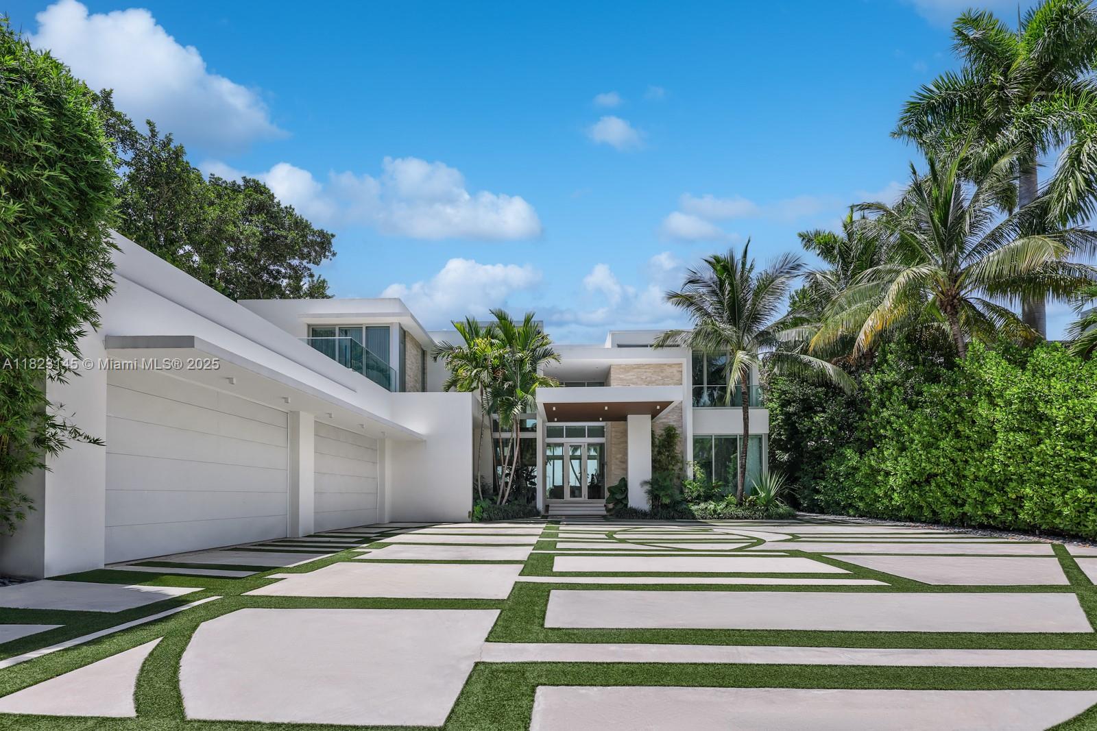 30 Palm Ave Miami Beach, FL 33139 30 Palm Ave Miami Beach, FL 33139