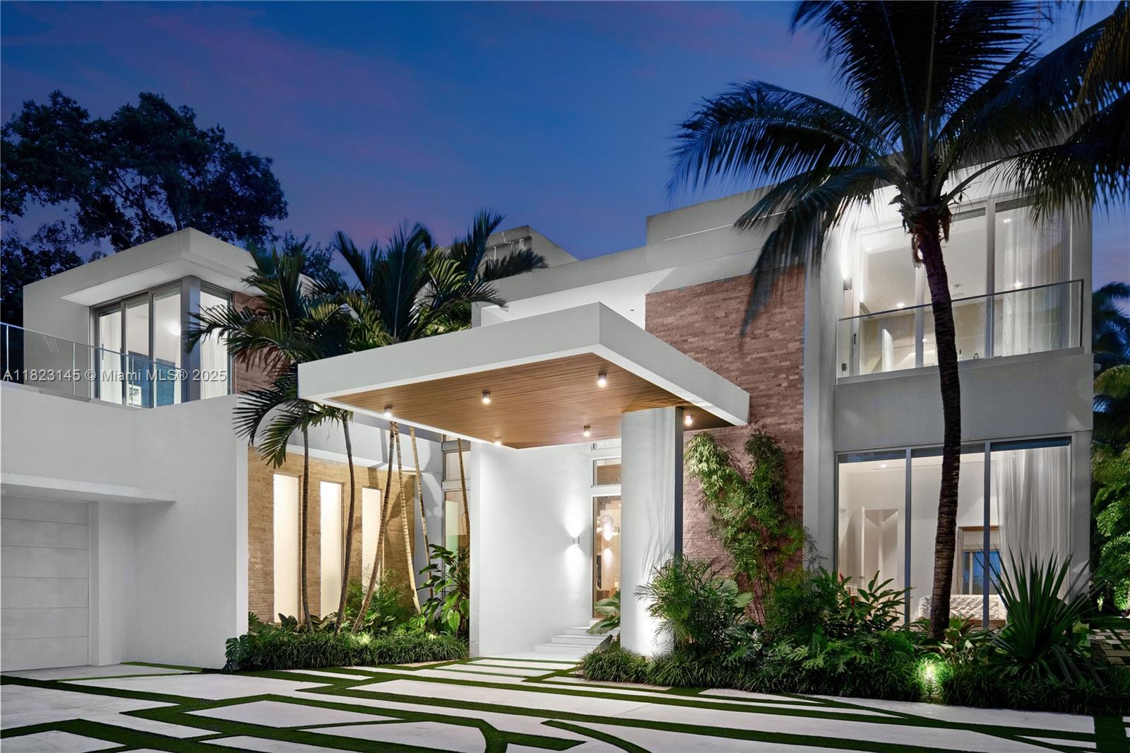 30 Palm Ave Miami Beach, FL 33139 30 Palm Ave Miami Beach, FL 33139