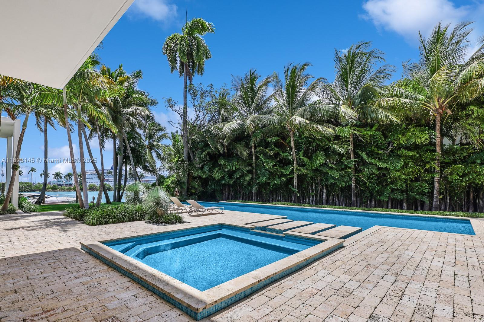 30 Palm Ave Miami Beach, FL 33139 30 Palm Ave Miami Beach, FL 33139