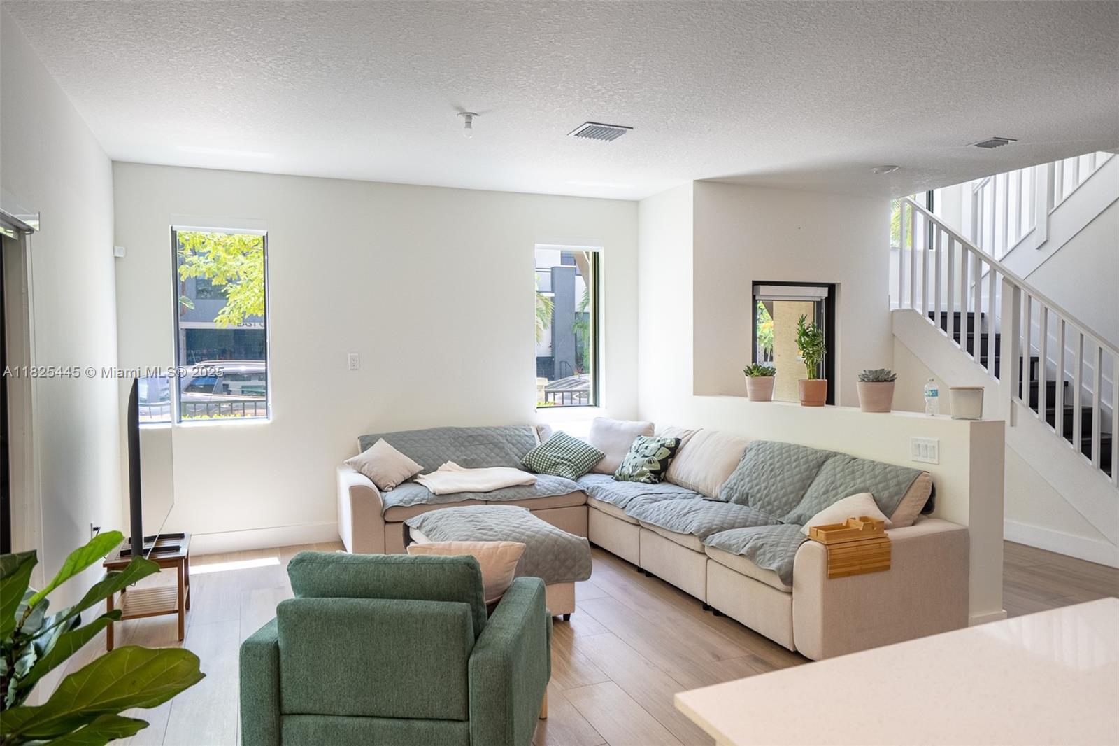 4269 NW 83rd Path Doral, FL 33166