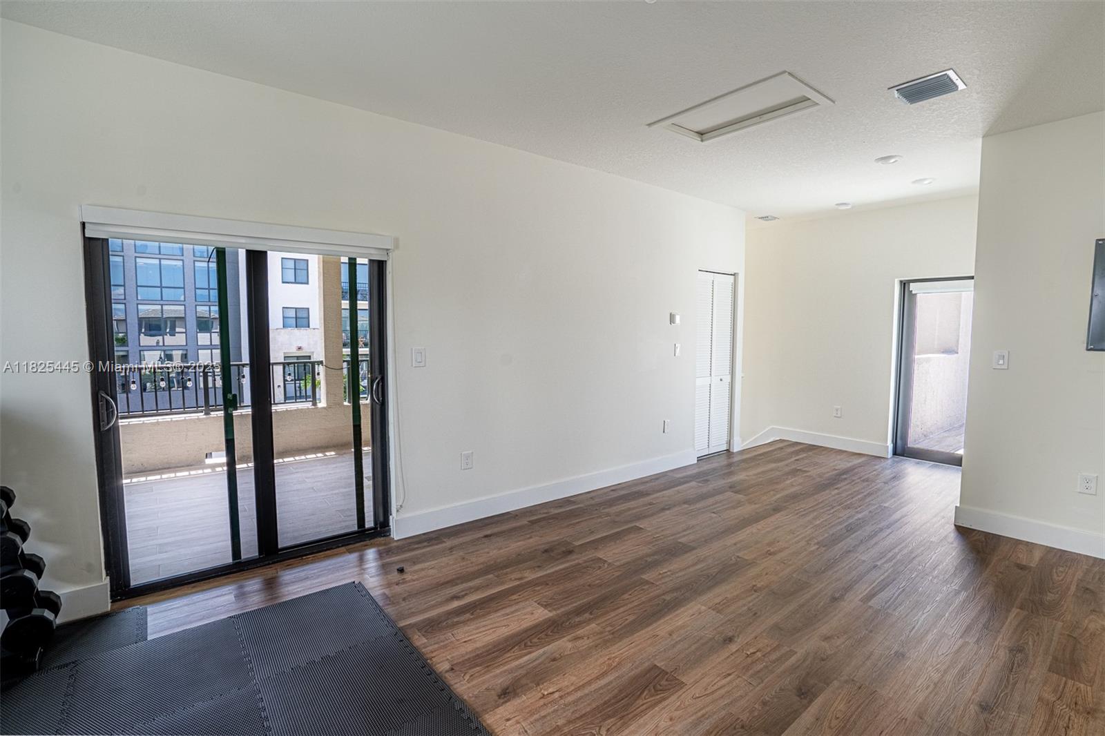 4269 NW 83rd Path Doral, FL 33166