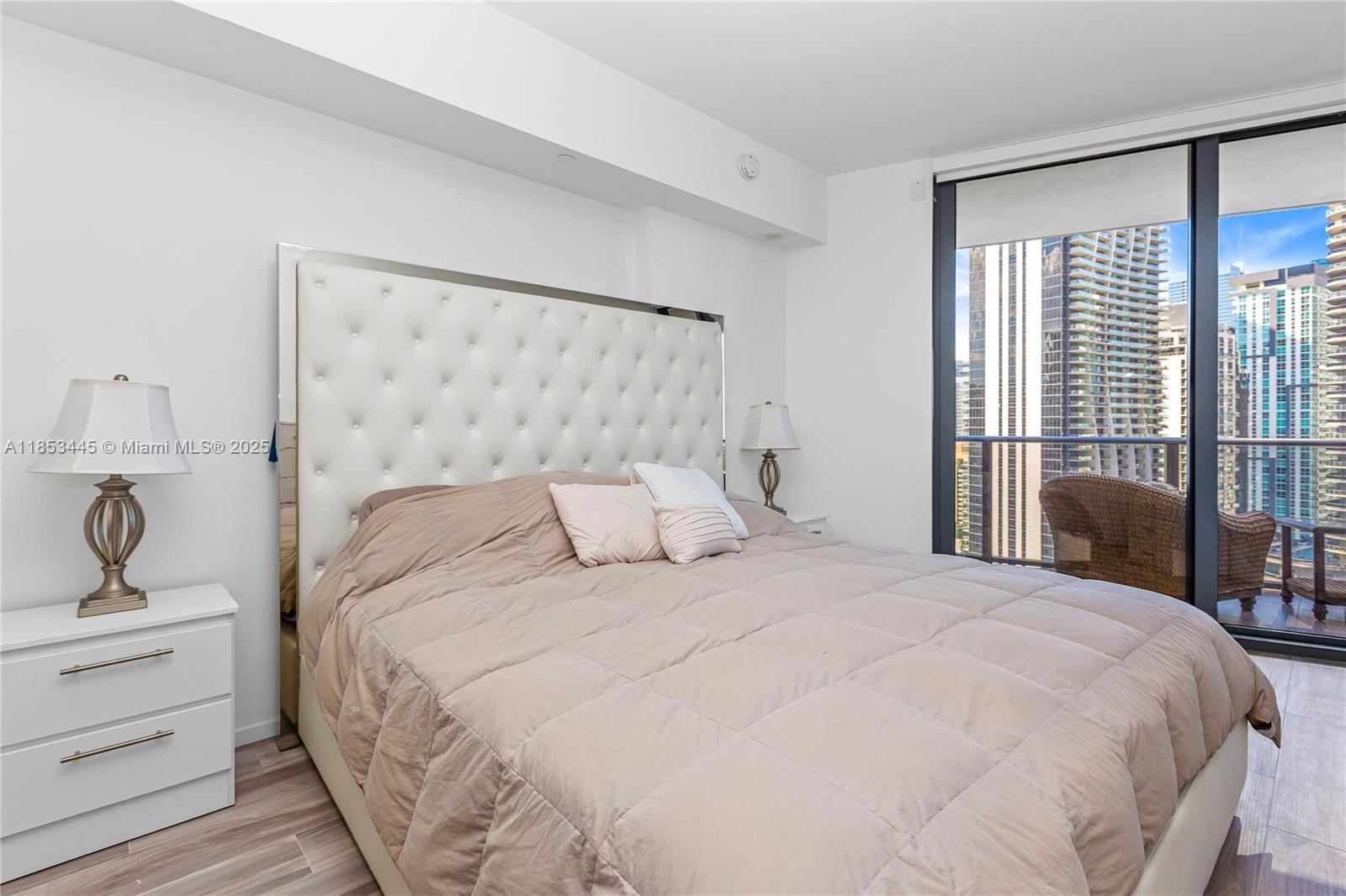 image Sls Lux Brickell20
