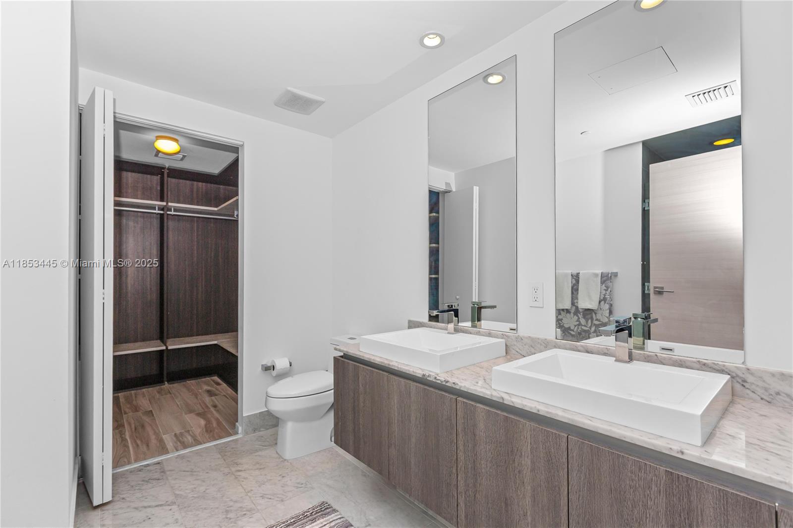 image Sls Lux Brickell24