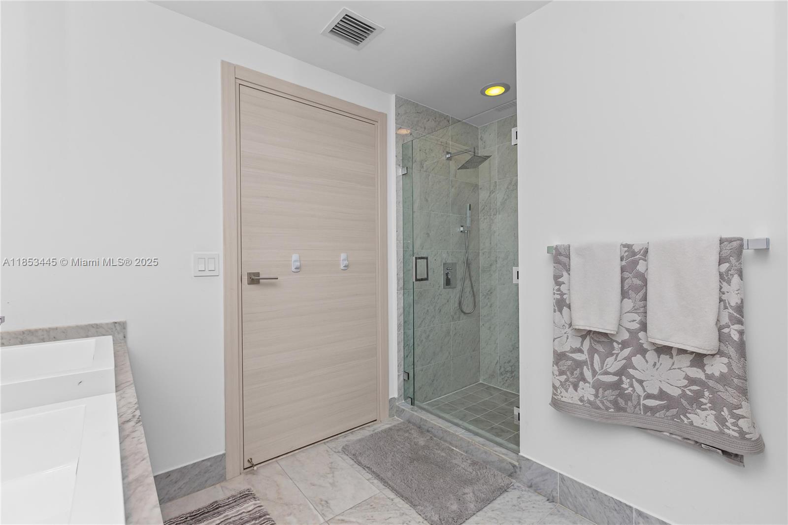 image Sls Lux Brickell26