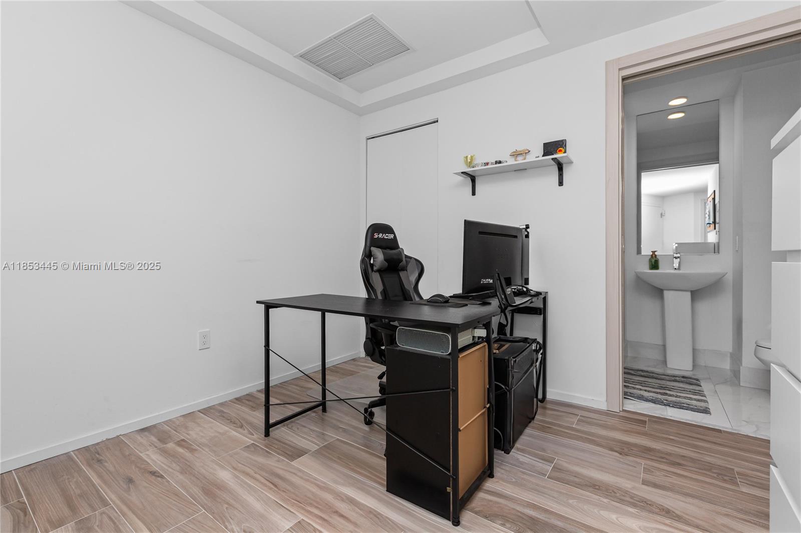image Sls Lux Brickell28
