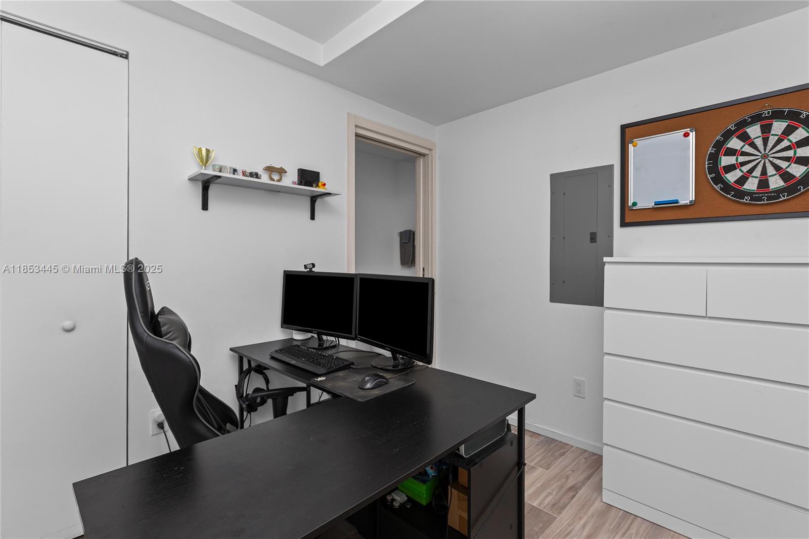 image Sls Lux Brickell29