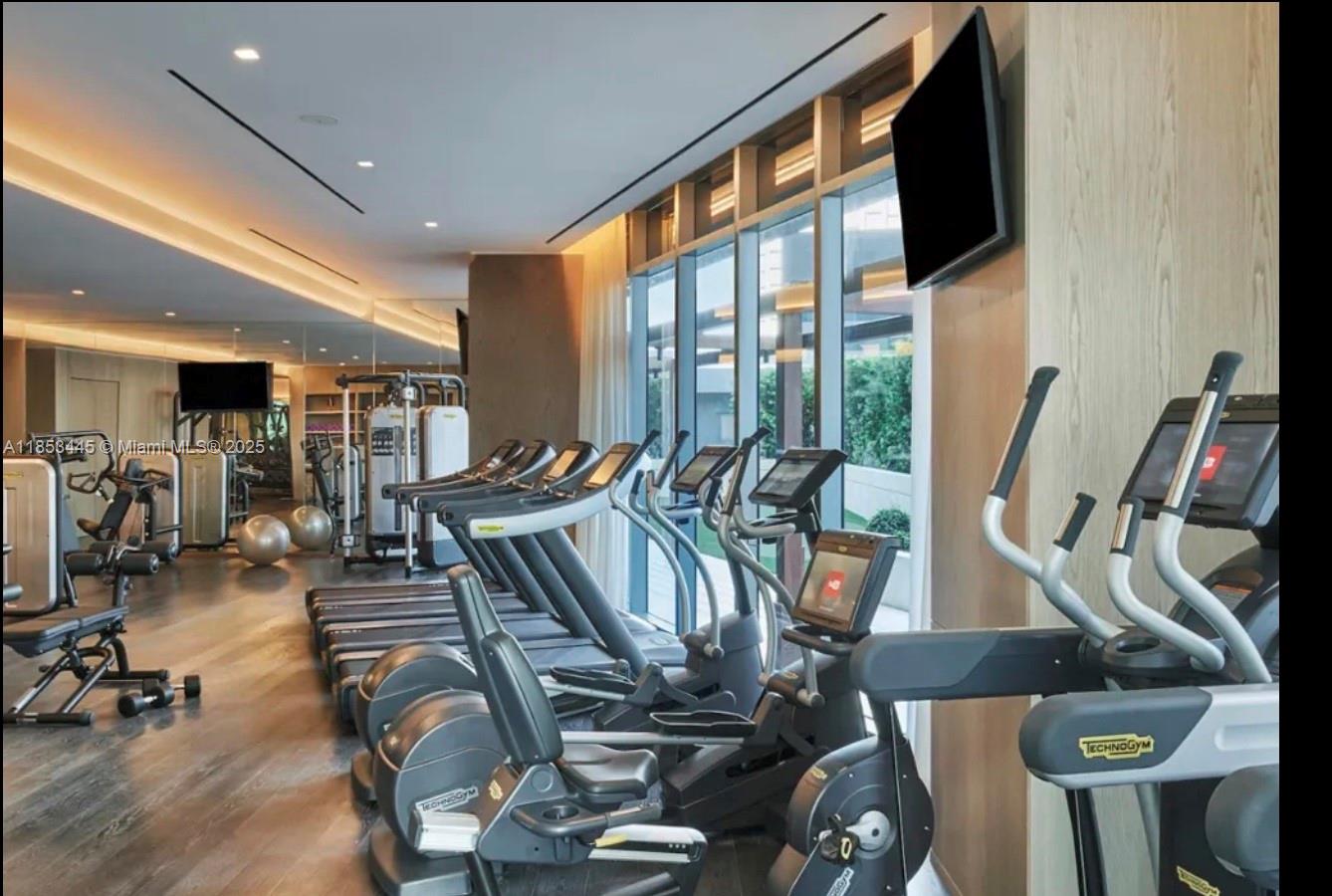 image Sls Lux Brickell4