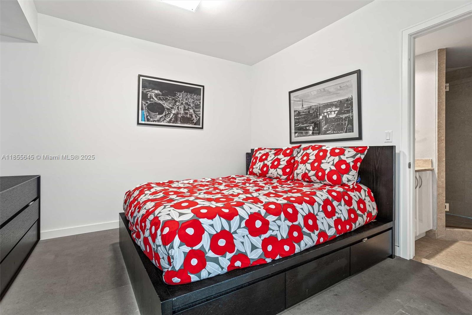 image Jade Residences At Bricke23
