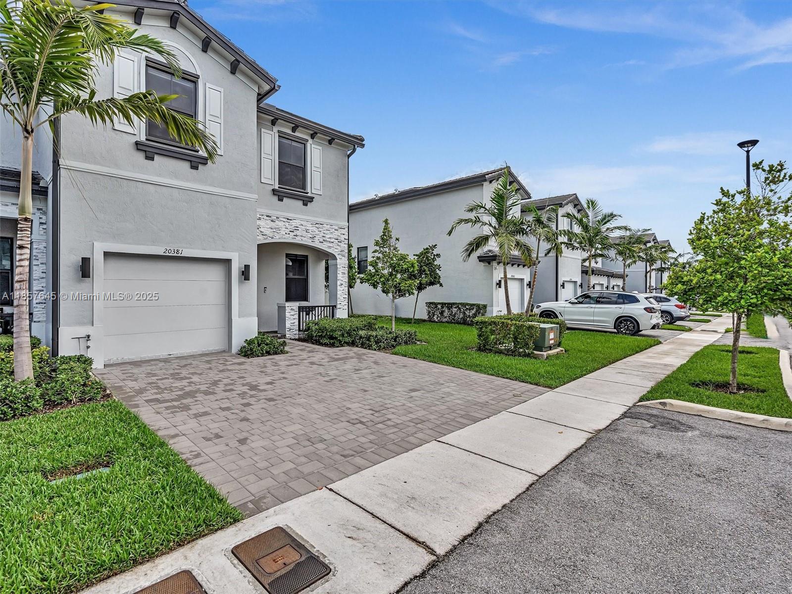 20381 NW 4th Ct