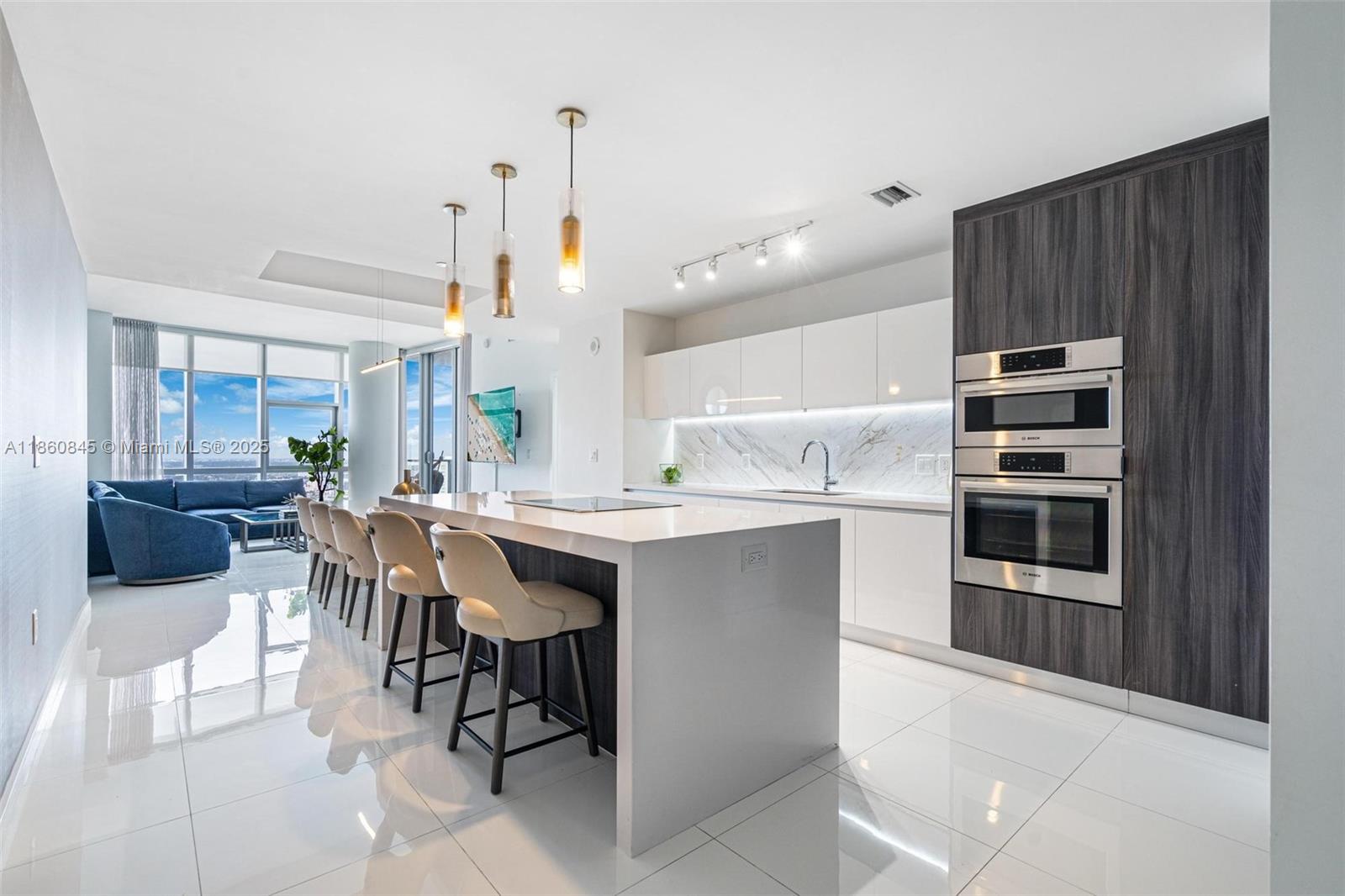 851 NE 1st Ave #3301