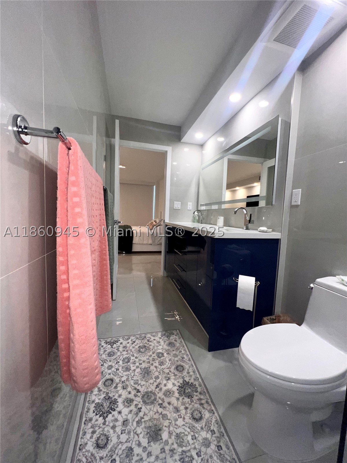 image Arlen House East11