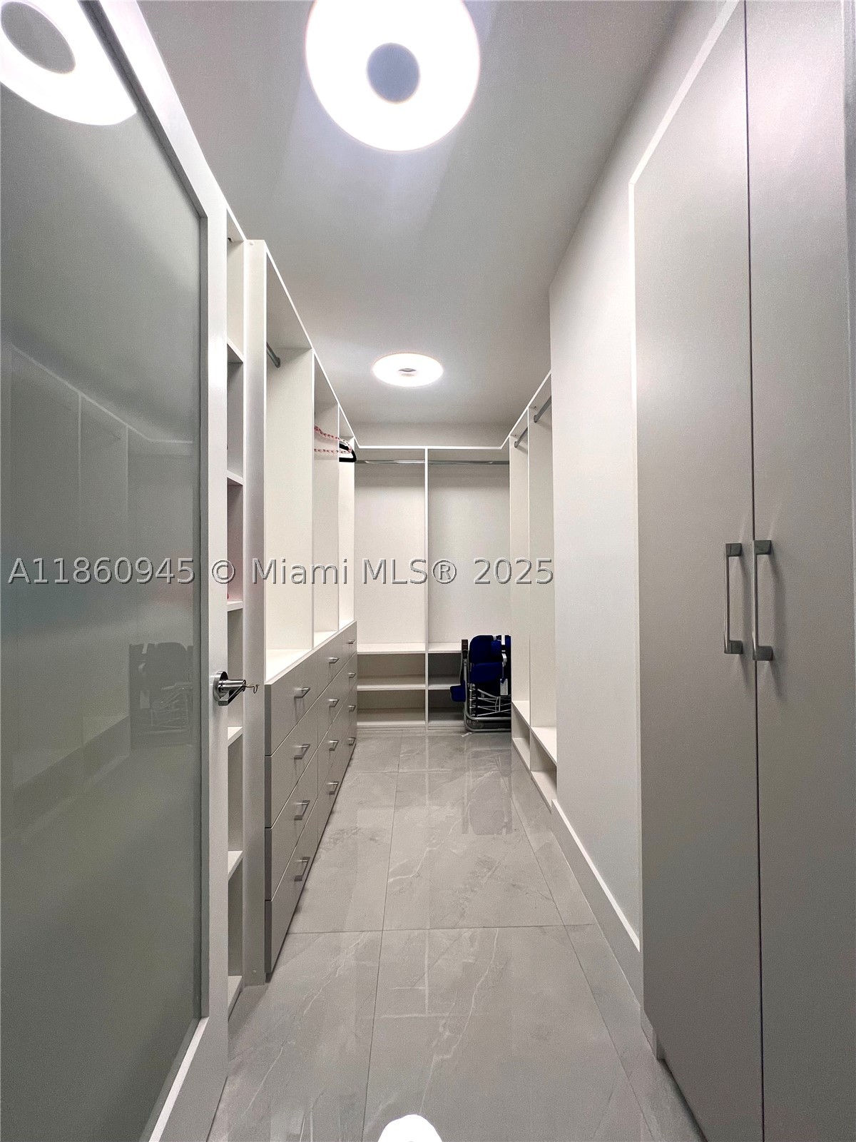 image Arlen House East13
