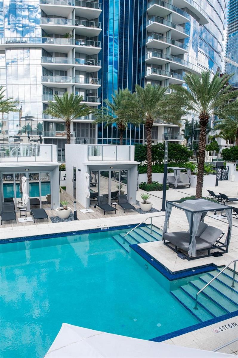 image Paramount Miami Worldcent24