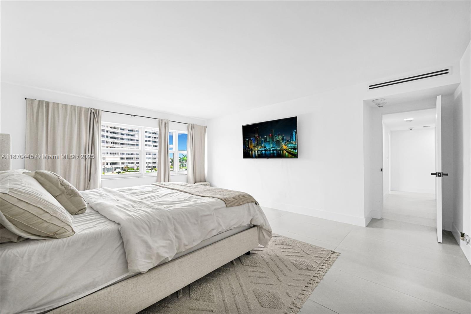 2100 S Ocean Dr #3CD Fort Lauderdale, FL 33316