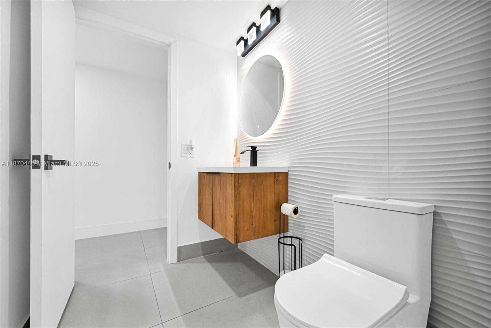 2100 S Ocean Dr #3CD Fort Lauderdale, FL 33316