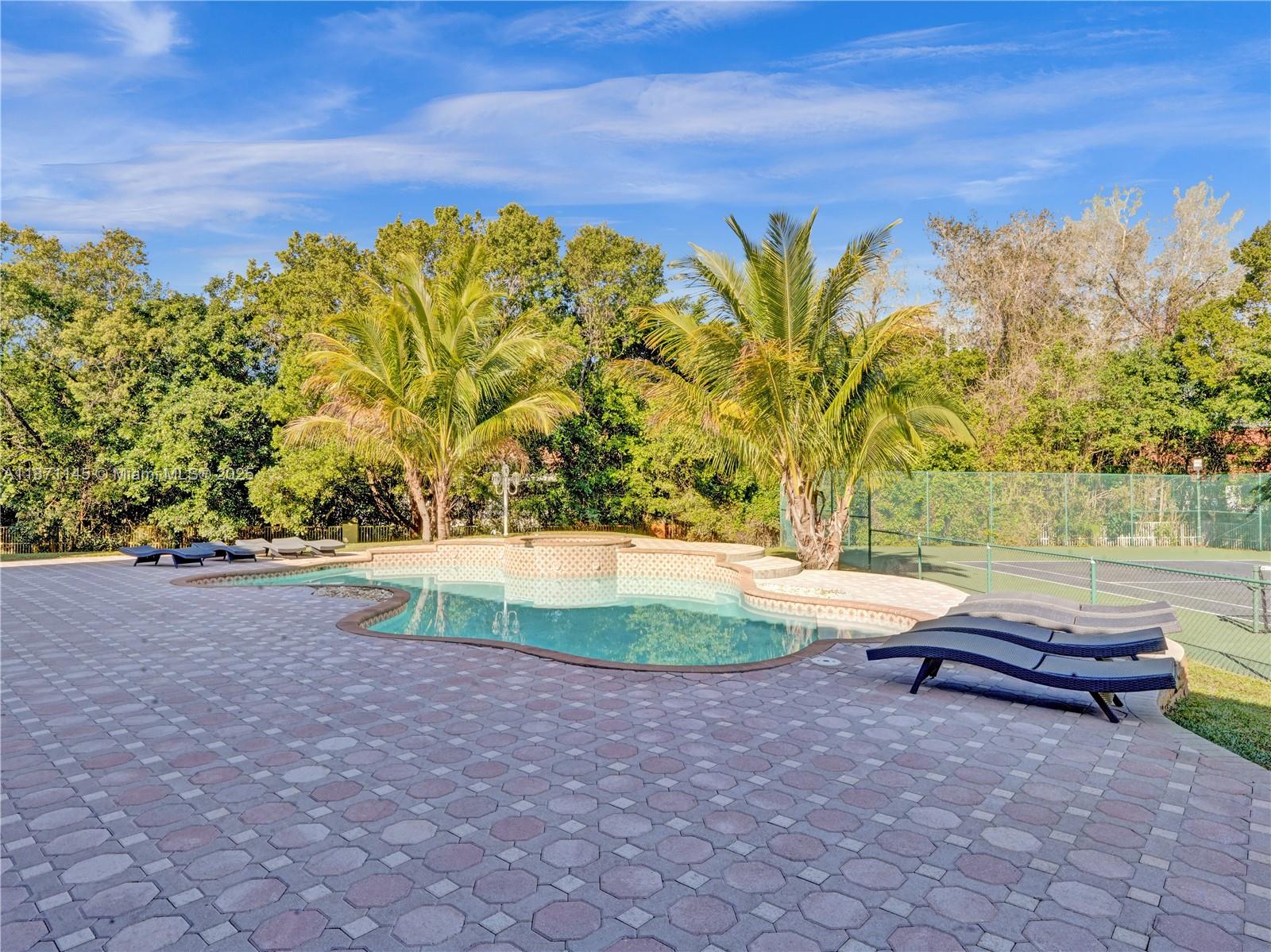 3079 Old Still Ln Weston, FL 33331