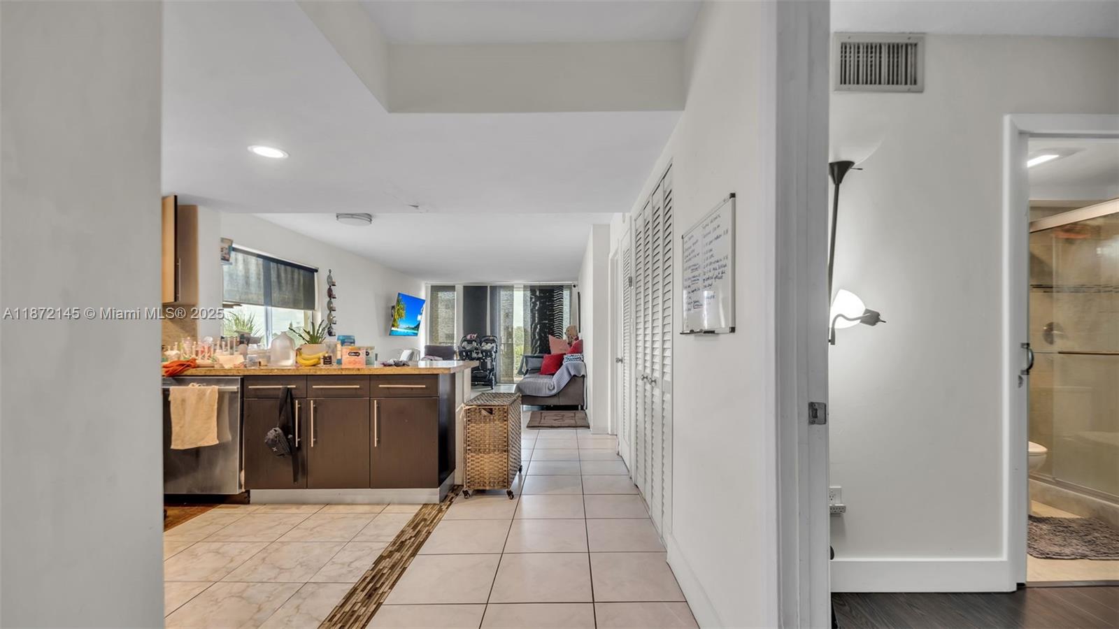 8001 Crespi Blvd #4B Miami Beach, FL 33141