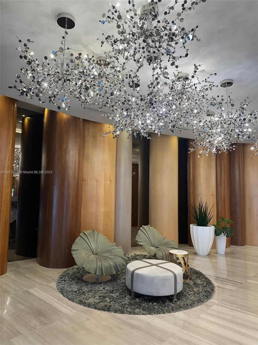 image Aria On Thr Bay28