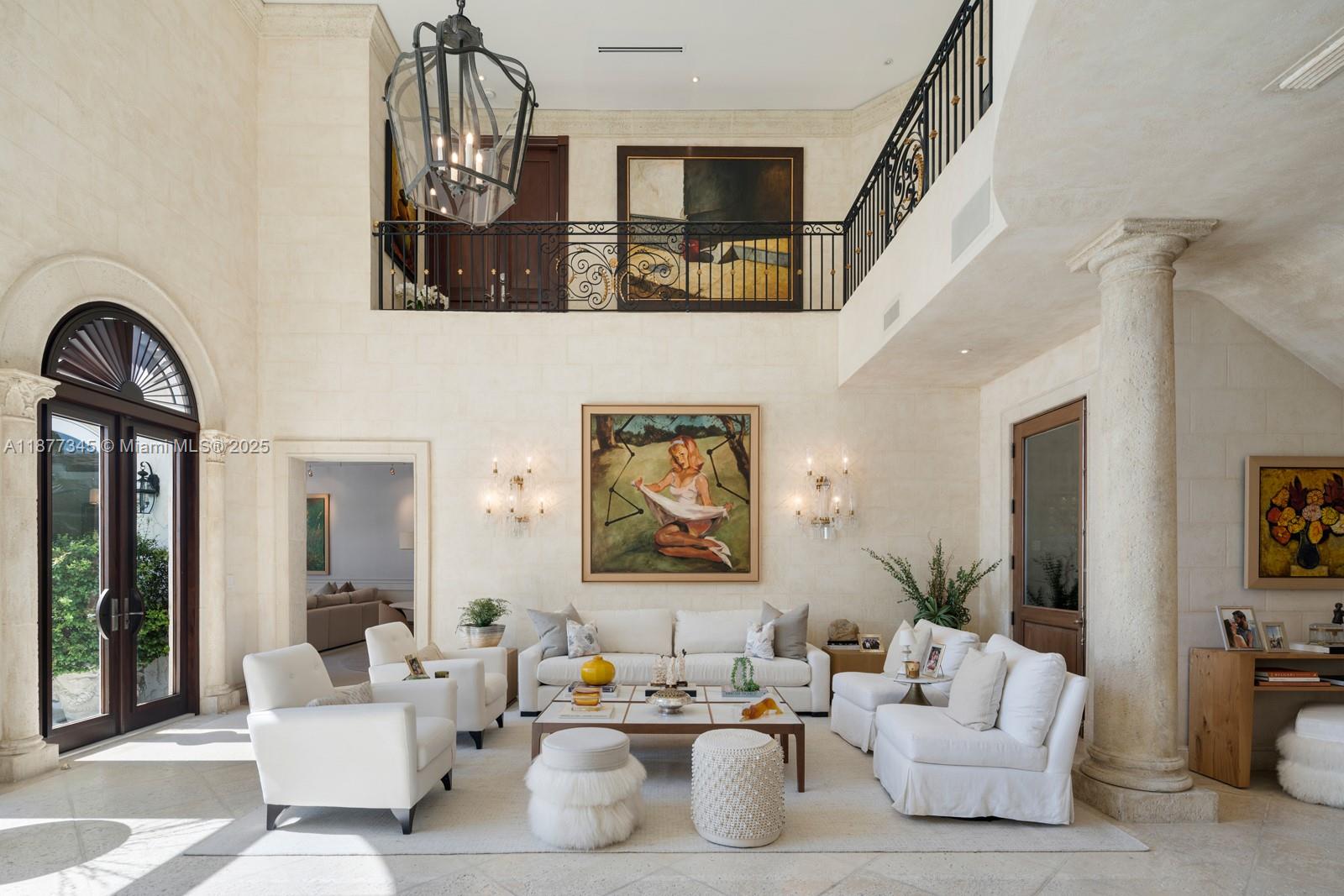 4 Palm Ave Miami Beach, FL 33139