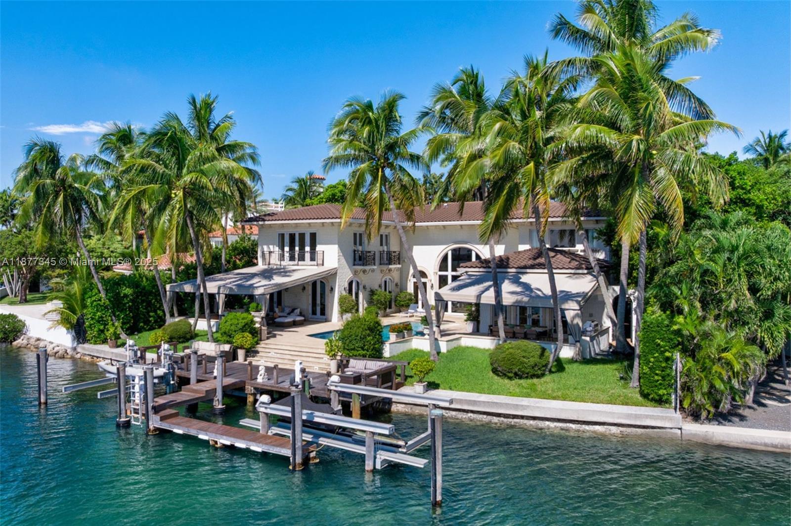 4 Palm Ave Miami Beach, FL 33139