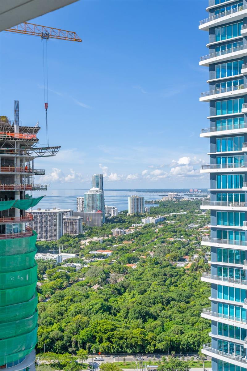 image Sls Brickell22