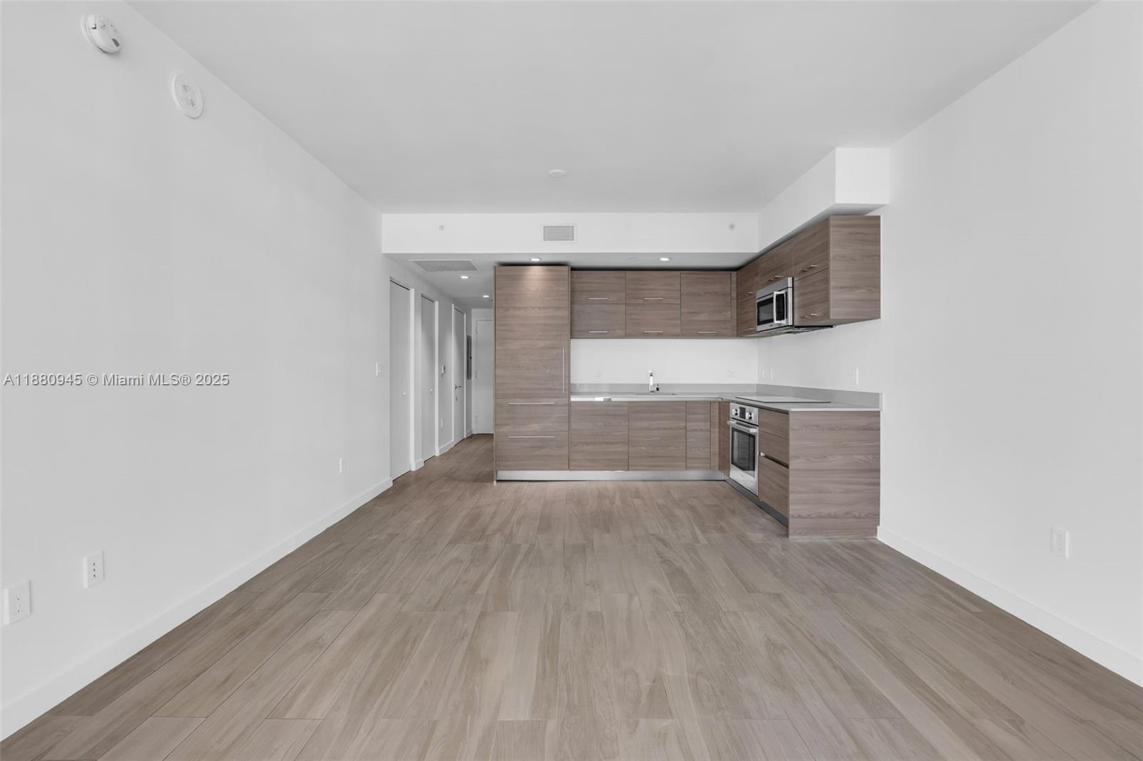image Sls Brickell3