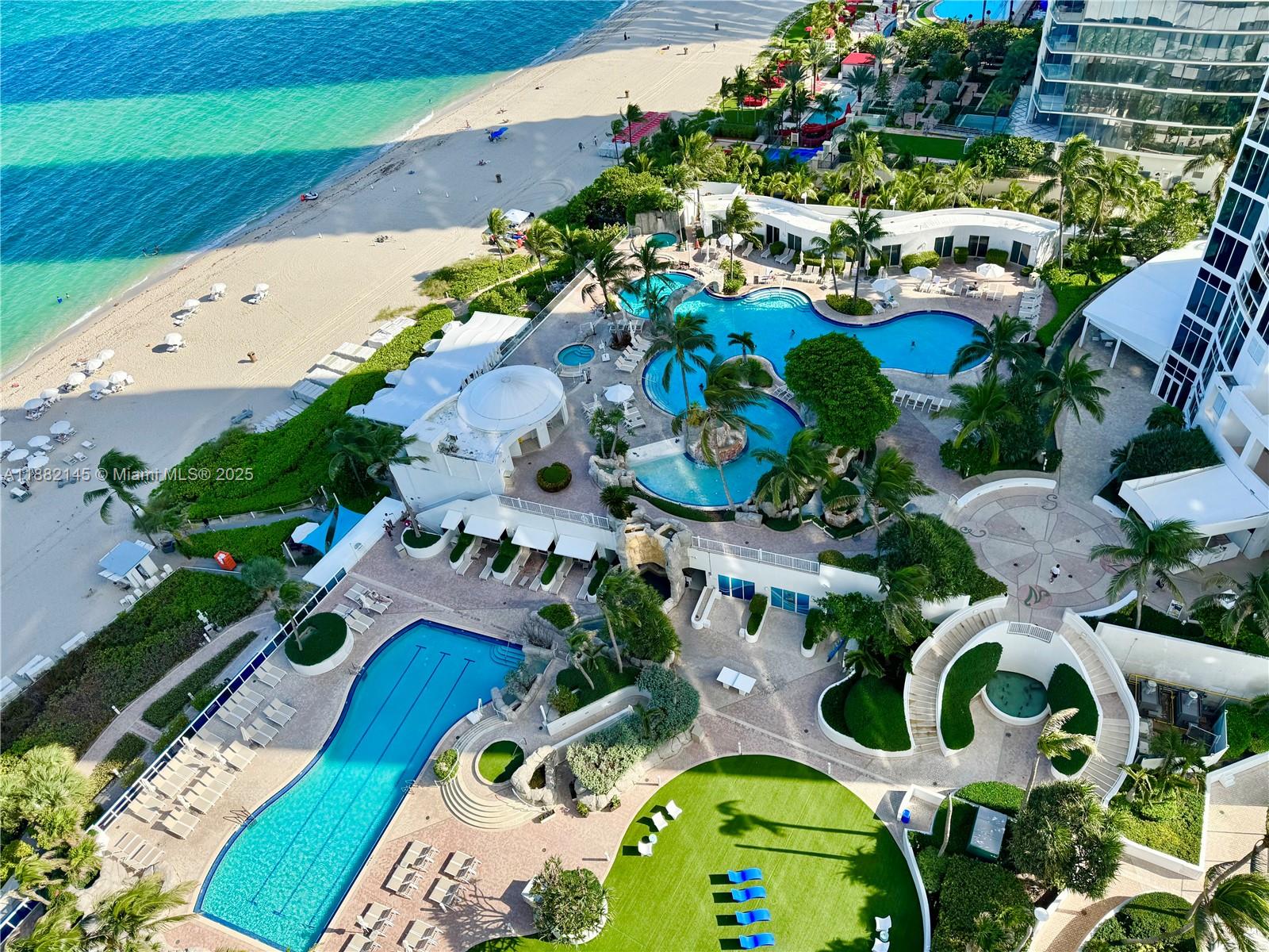 image Trump Grande25