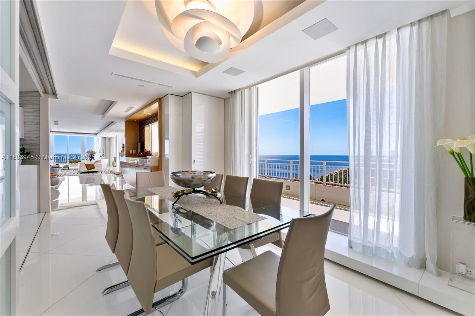 791 Crandon Blvd #1408 Key Biscayne, FL 33149 791 Crandon Blvd #1408 Key Biscayne, FL 33149