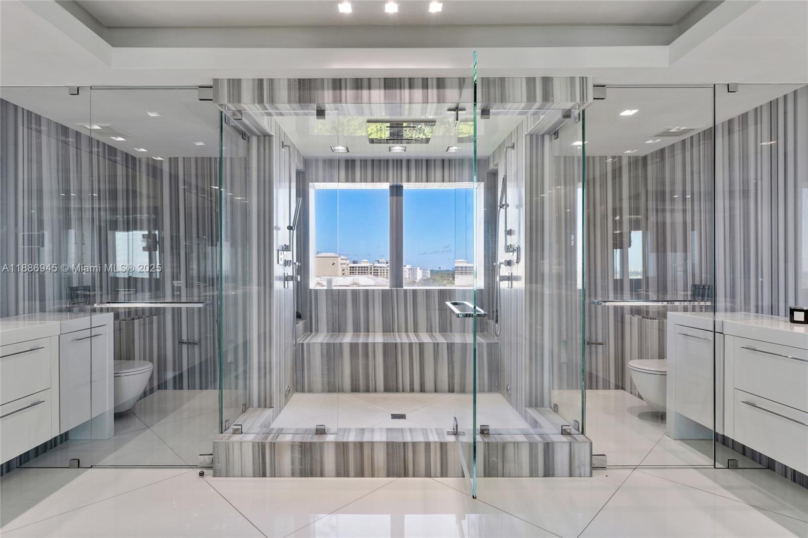 791 Crandon Blvd #1408 Key Biscayne, FL 33149 791 Crandon Blvd #1408 Key Biscayne, FL 33149