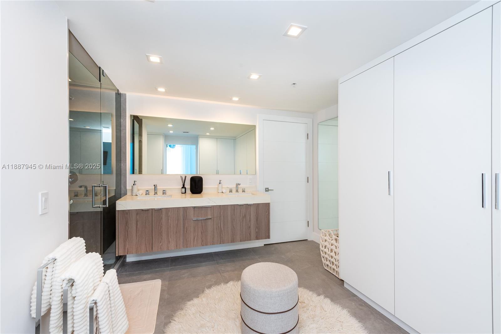 image Mosaic Miami Beach17