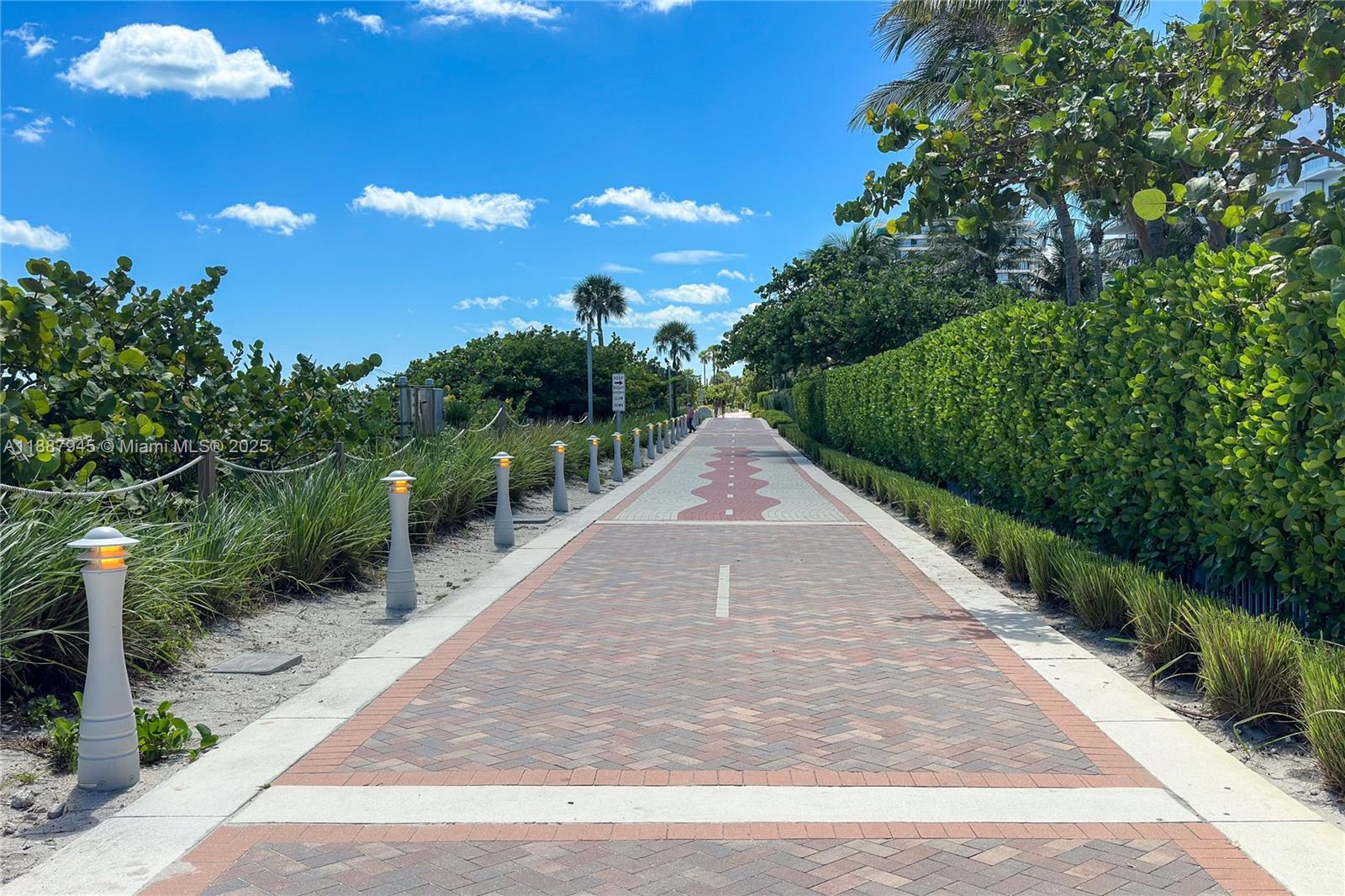 image Mosaic Miami Beach31