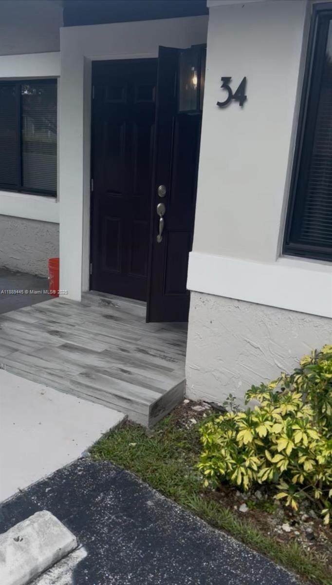 9630 SW 152nd Ave #34 Miami, FL 33196