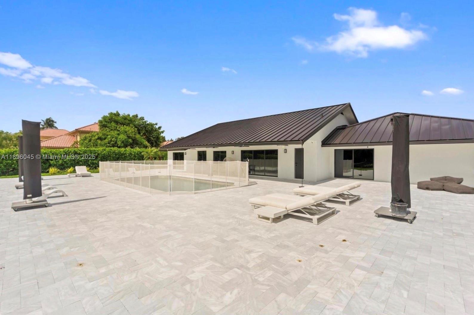 17873 W Fieldbrook Cir W Boca Raton, FL 33496