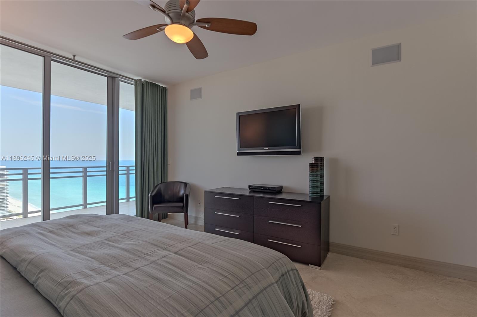 3535 S Ocean Dr #2102 Hollywood, FL 33019