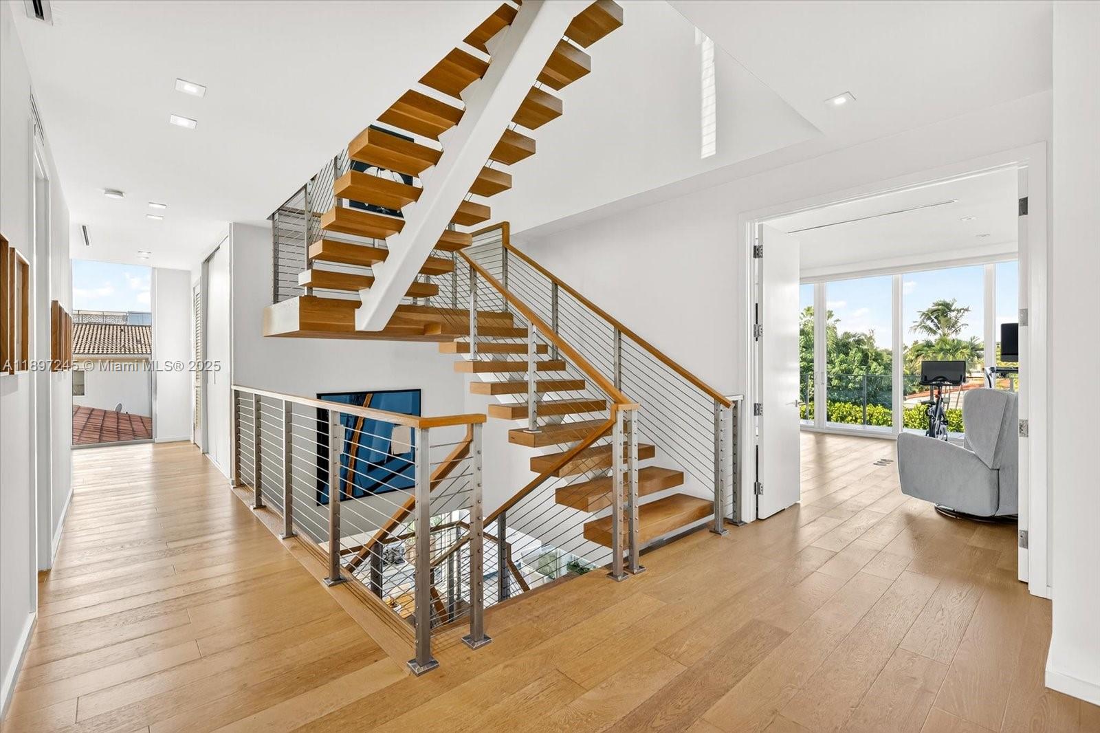 201 Palm Ave Miami Beach, FL 33139