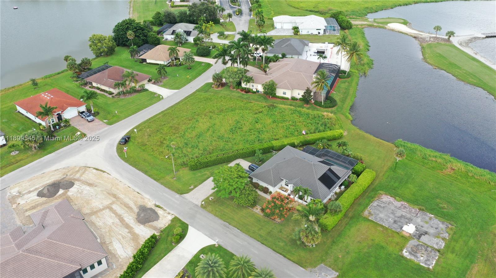 18018 Royal Hammock Blvd Naples, FL 34114