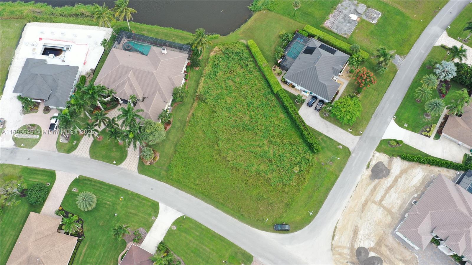 18018 Royal Hammock Blvd Naples, FL 34114