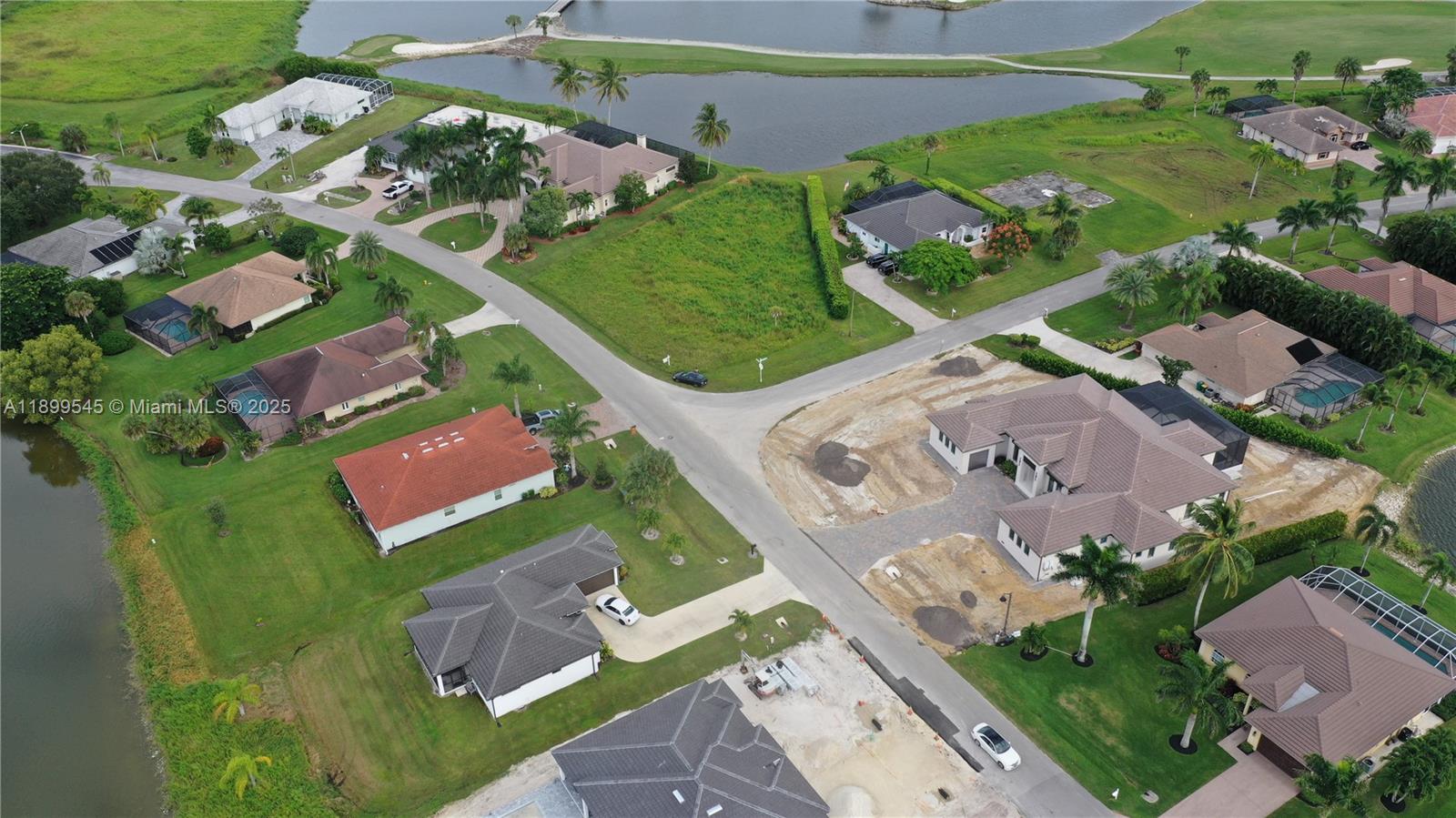 18018 Royal Hammock Blvd Naples, FL 34114