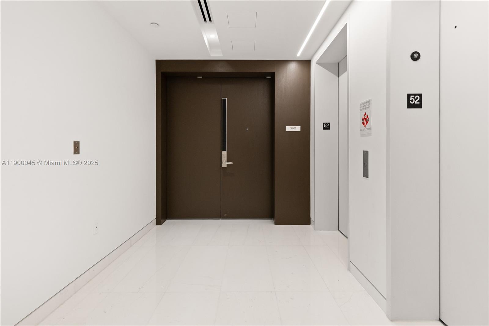 300 Biscayne Blvd Way #5201E Miami, FL 33131