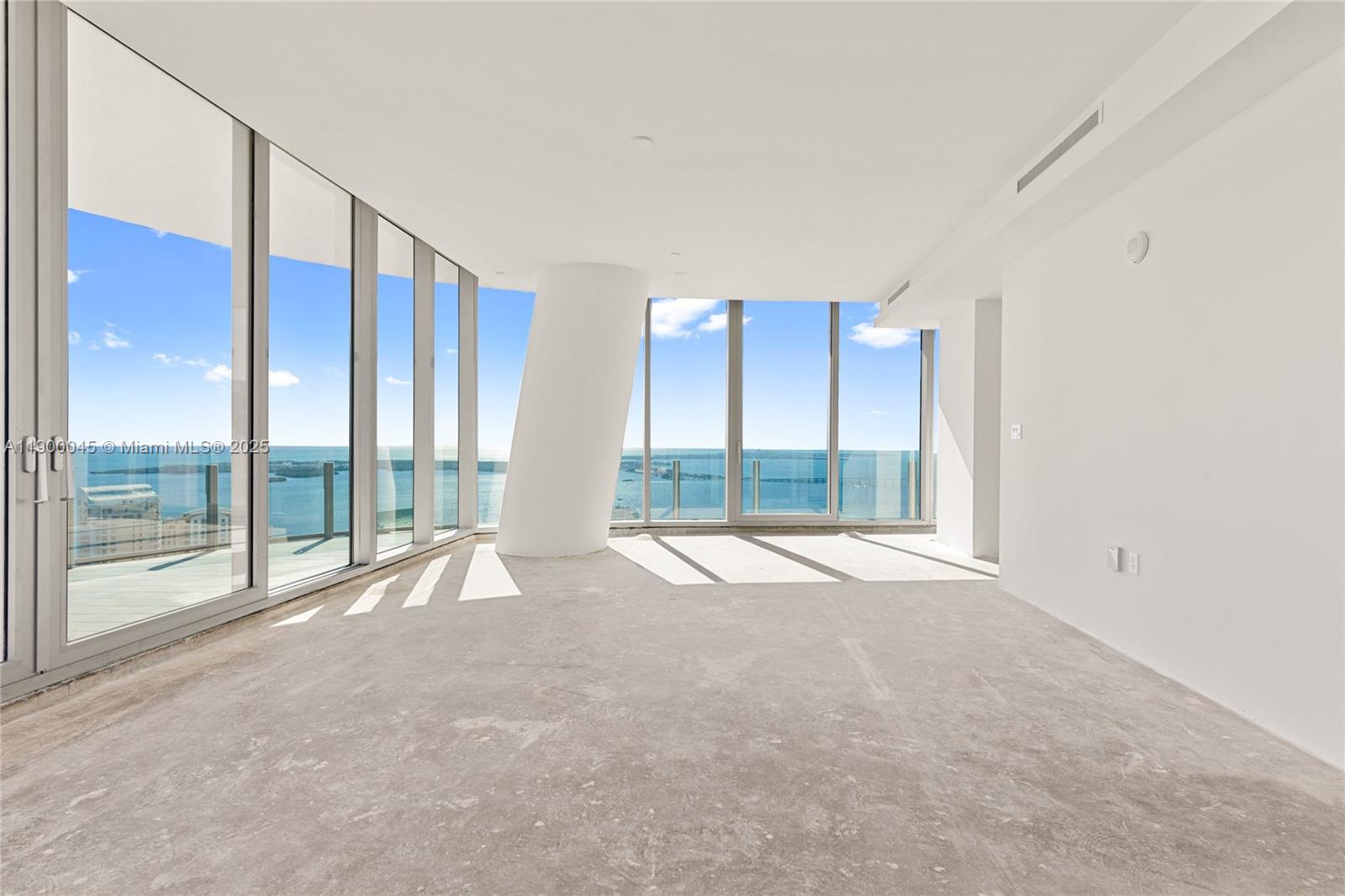 300 Biscayne Blvd Way #5201E Miami, FL 33131