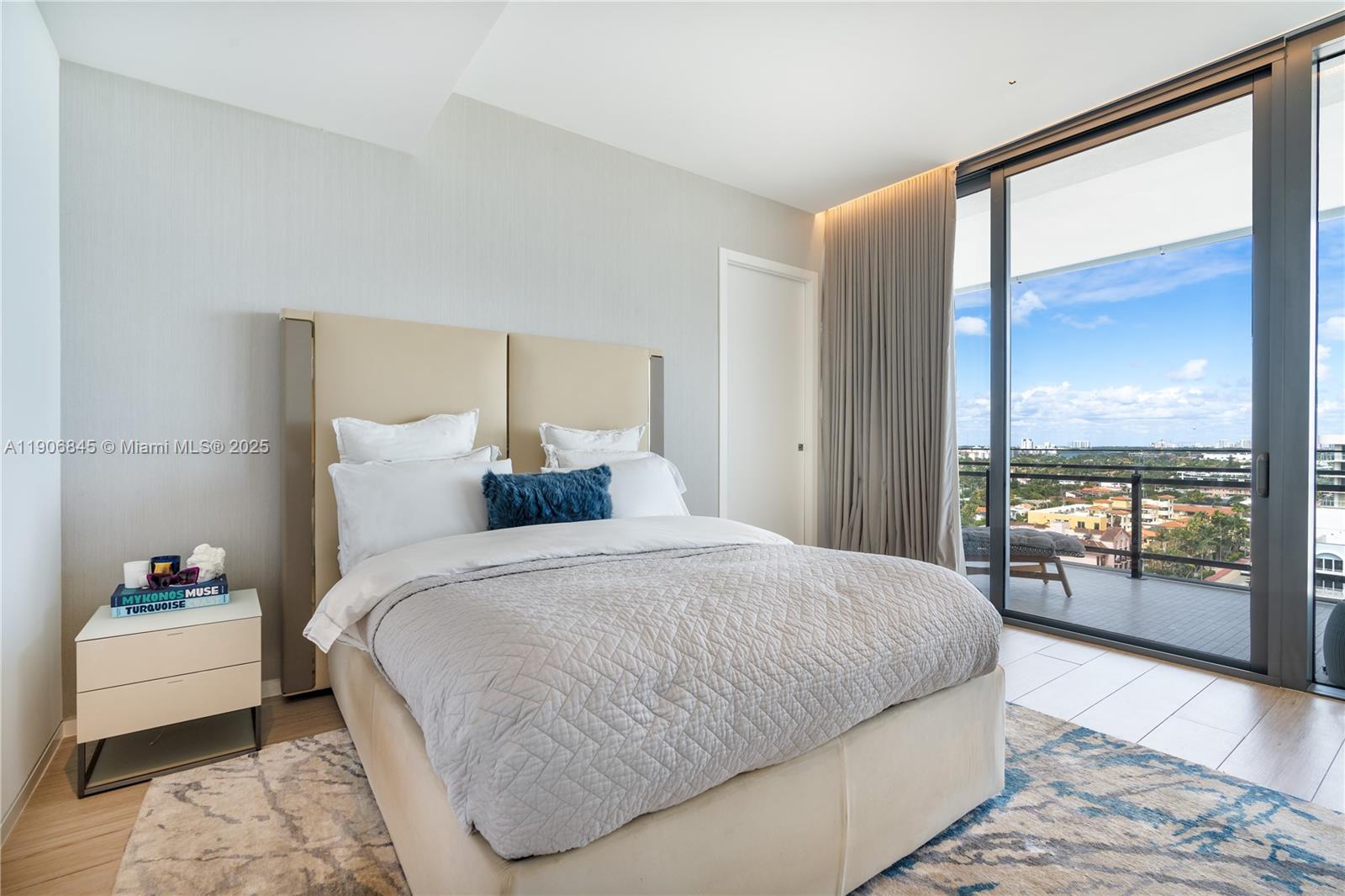 8701 Collins Ave #1103 Miami Beach, FL 33154