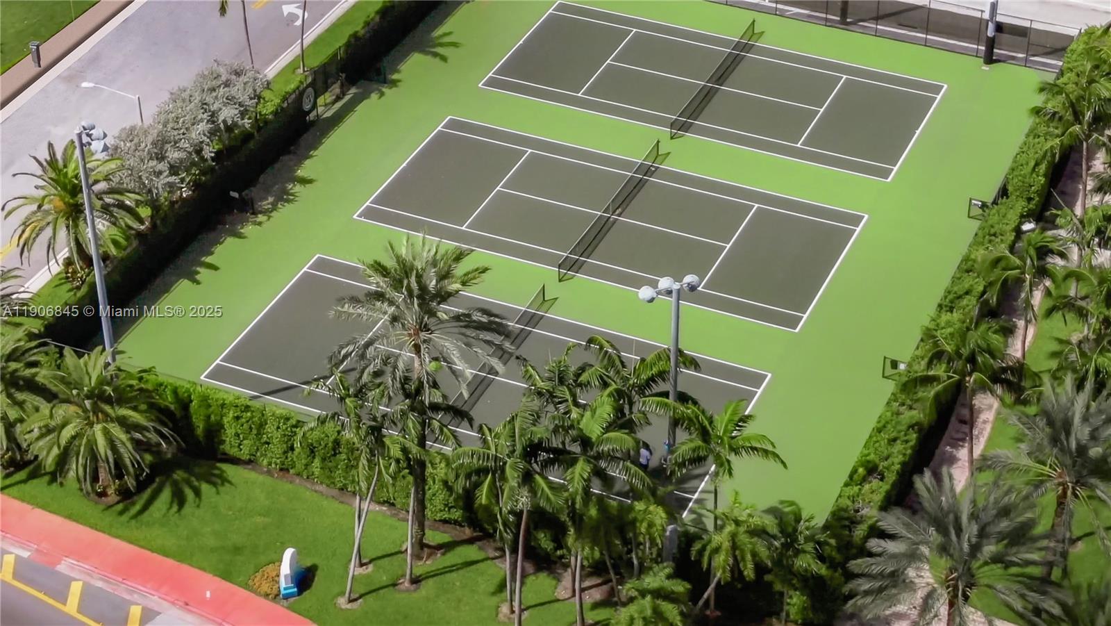 8701 Collins Ave #1103 Miami Beach, FL 33154