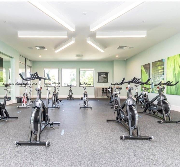 8001 NW 41st St #F-112 Doral, FL 33166