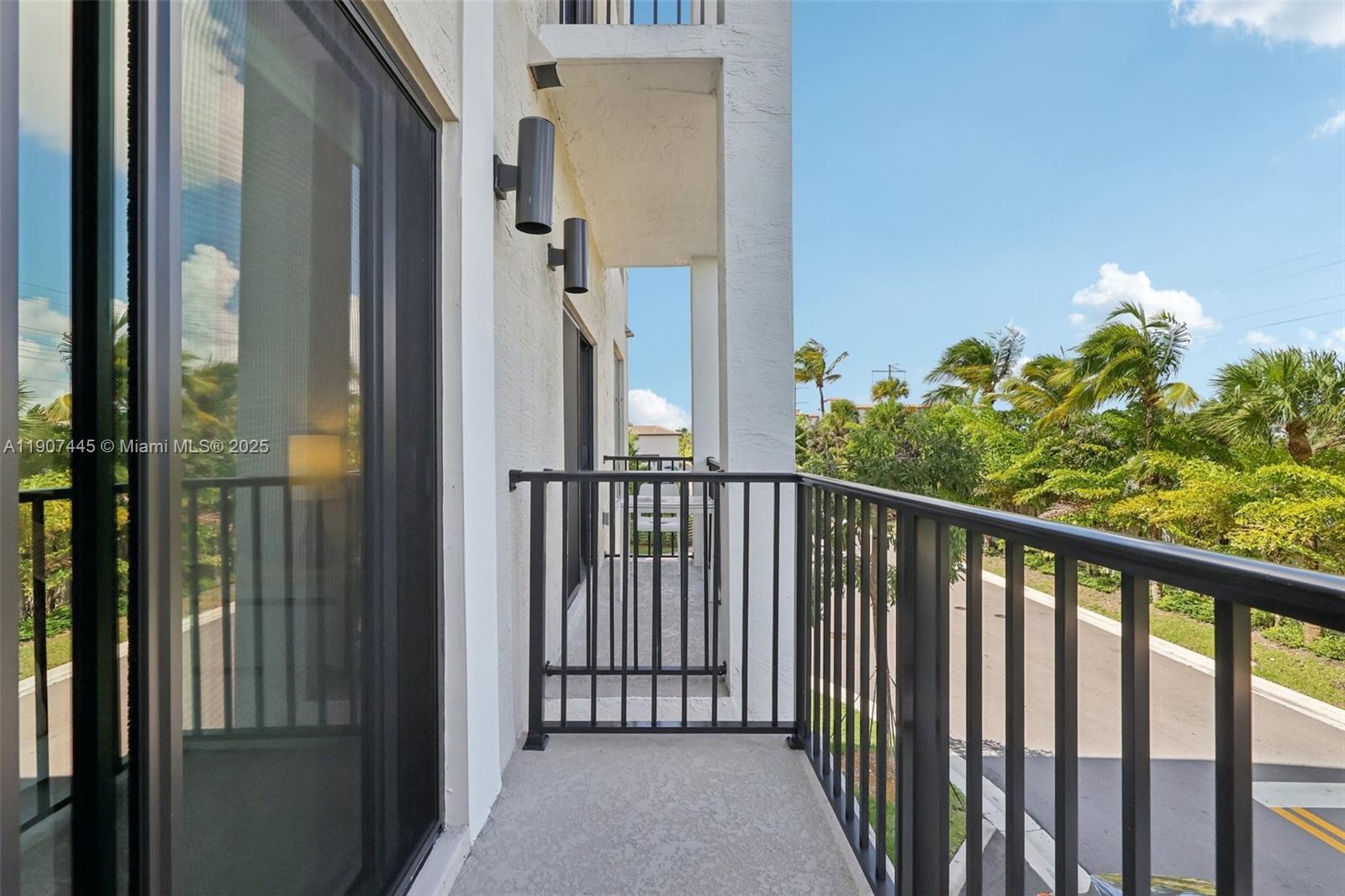 8001 NW 41st St #F-112 Doral, FL 33166