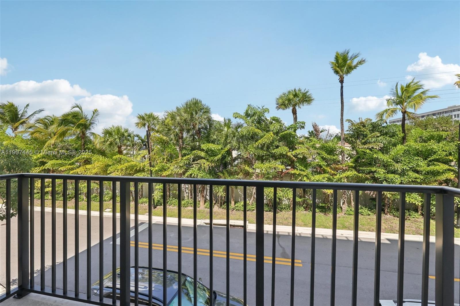 8001 NW 41st St #F-112 Doral, FL 33166